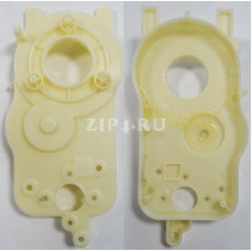 RMG-1211 крышка редуктора (передняя часть) (Крышка редуктора (передняя часть) для мясорубок REDMOND)