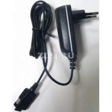 CD7012-PSC00-BLK06 (Оригинальное зарядное устройство для мобильных телефонов HYUNDAI)