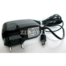 QAL1152-002 (Адаптер питания (зарядное устройство) для видеокамеры JVC, AP-V20E)
